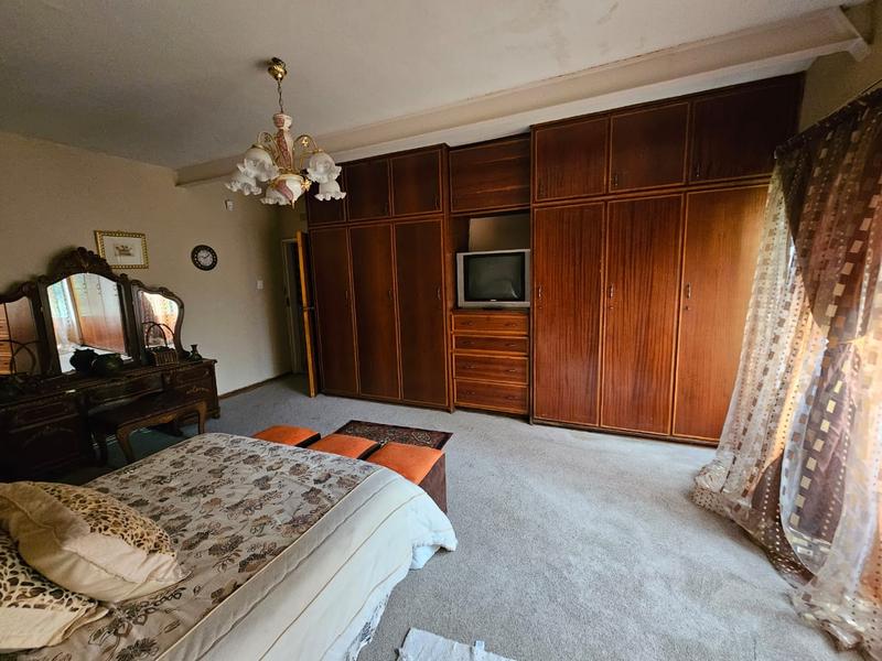 5 Bedroom Property for Sale in Wilkeville North West